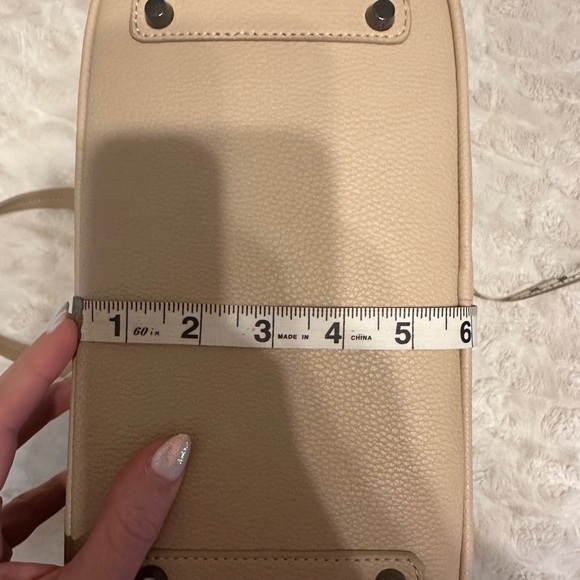 Structured Cream Tote Bag with Outside Pockets - Picture 10 of 10